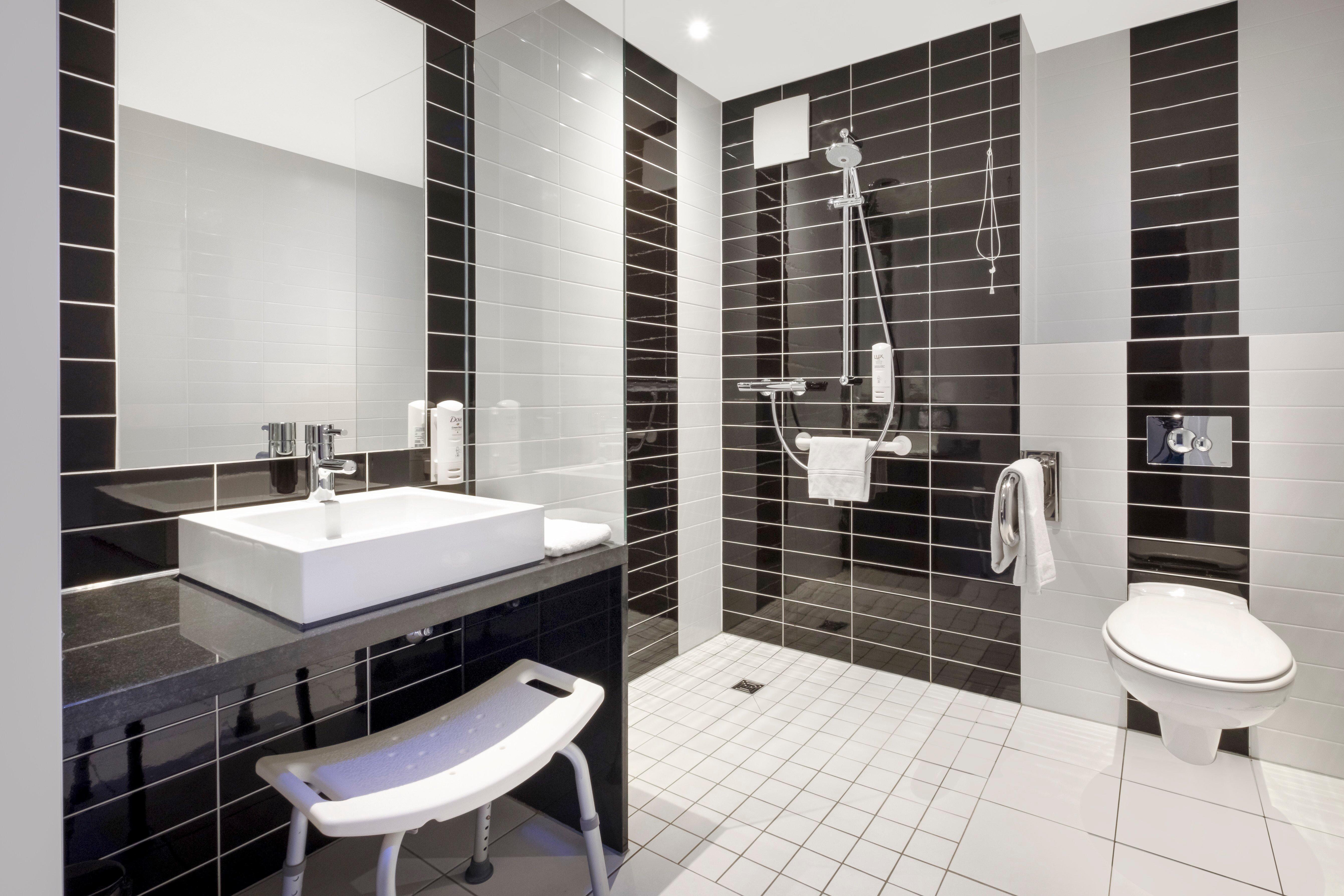 Express By Ihg Hotel FDH