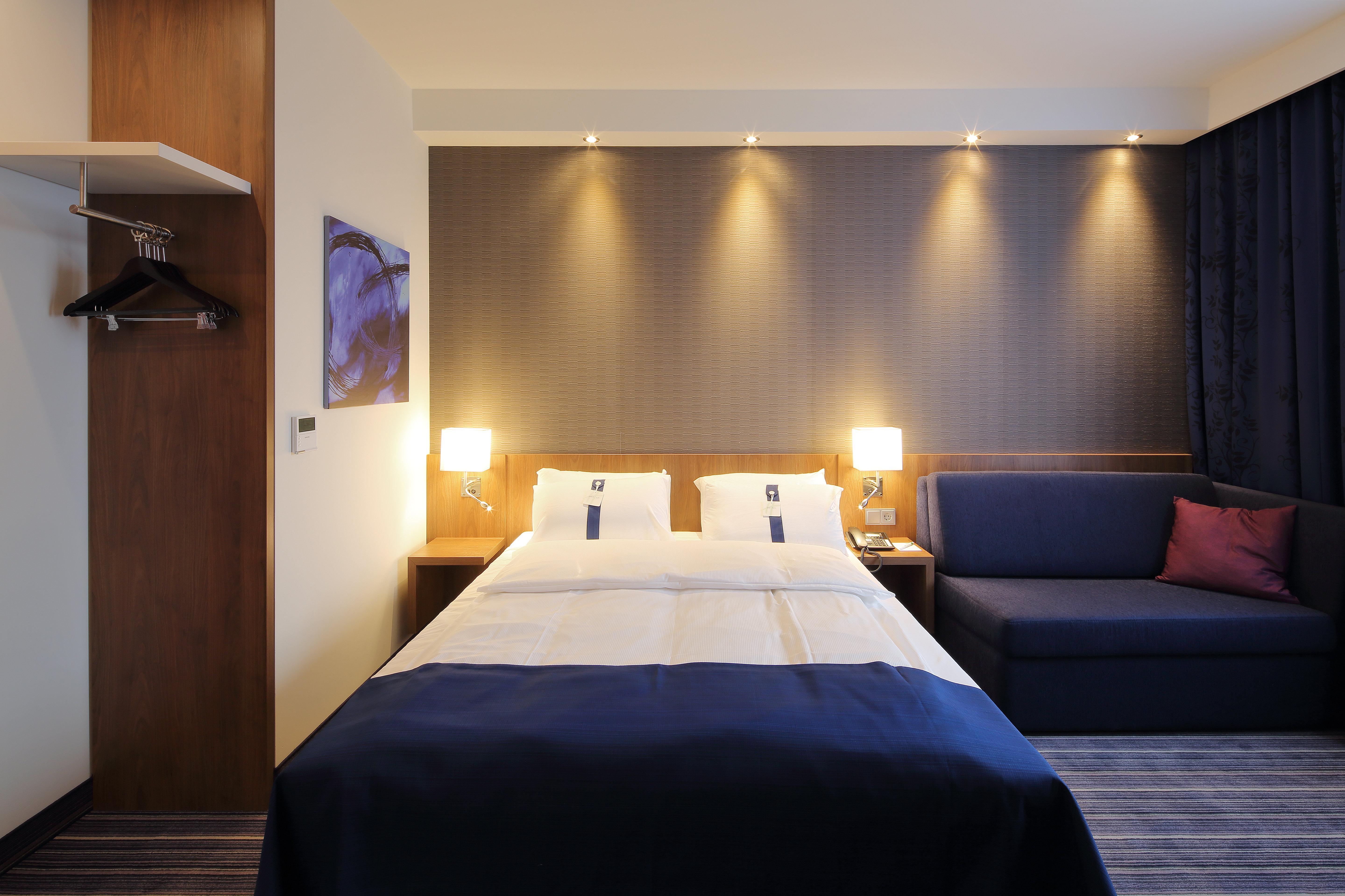 Express By Ihg
