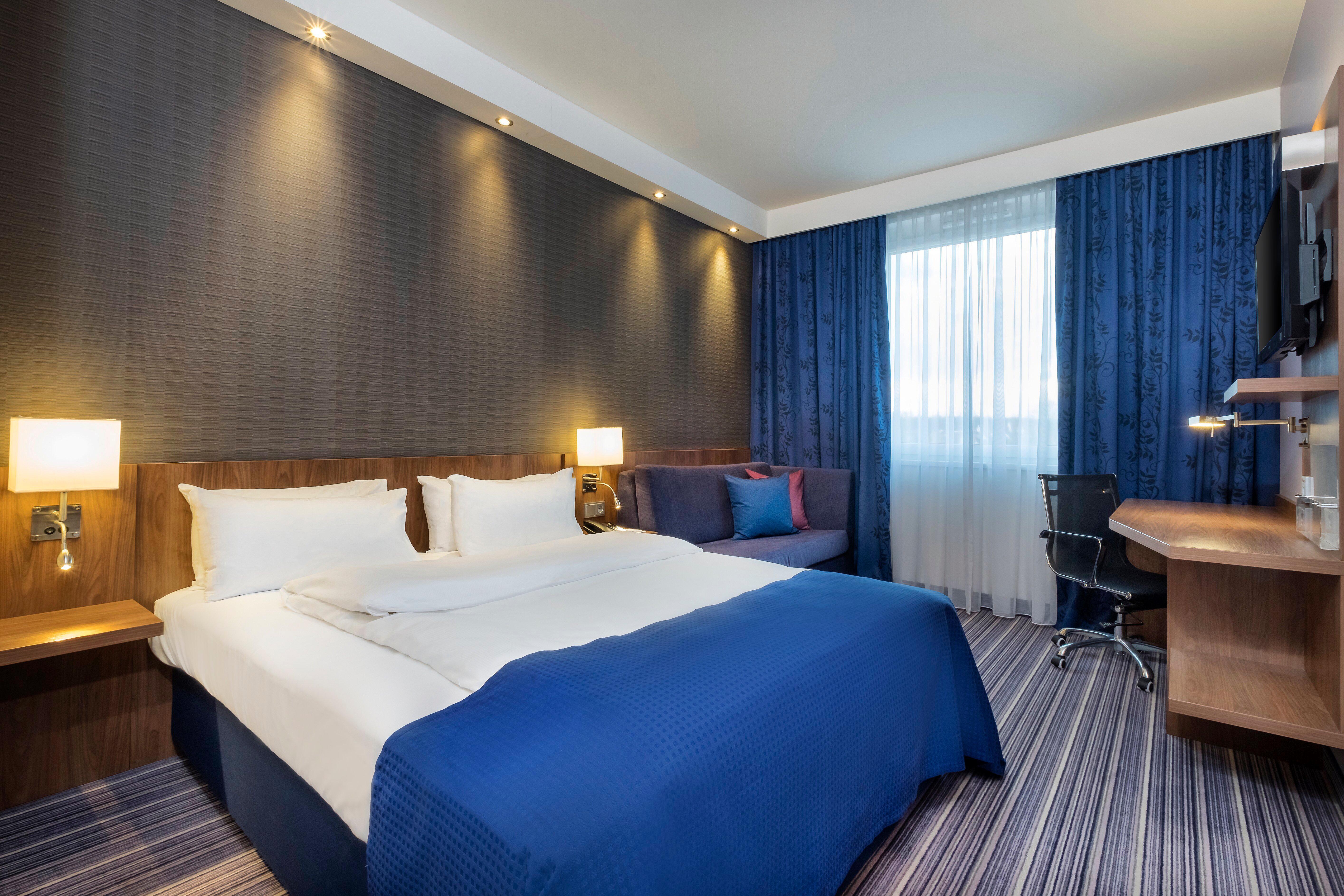 Express By Ihg 3*