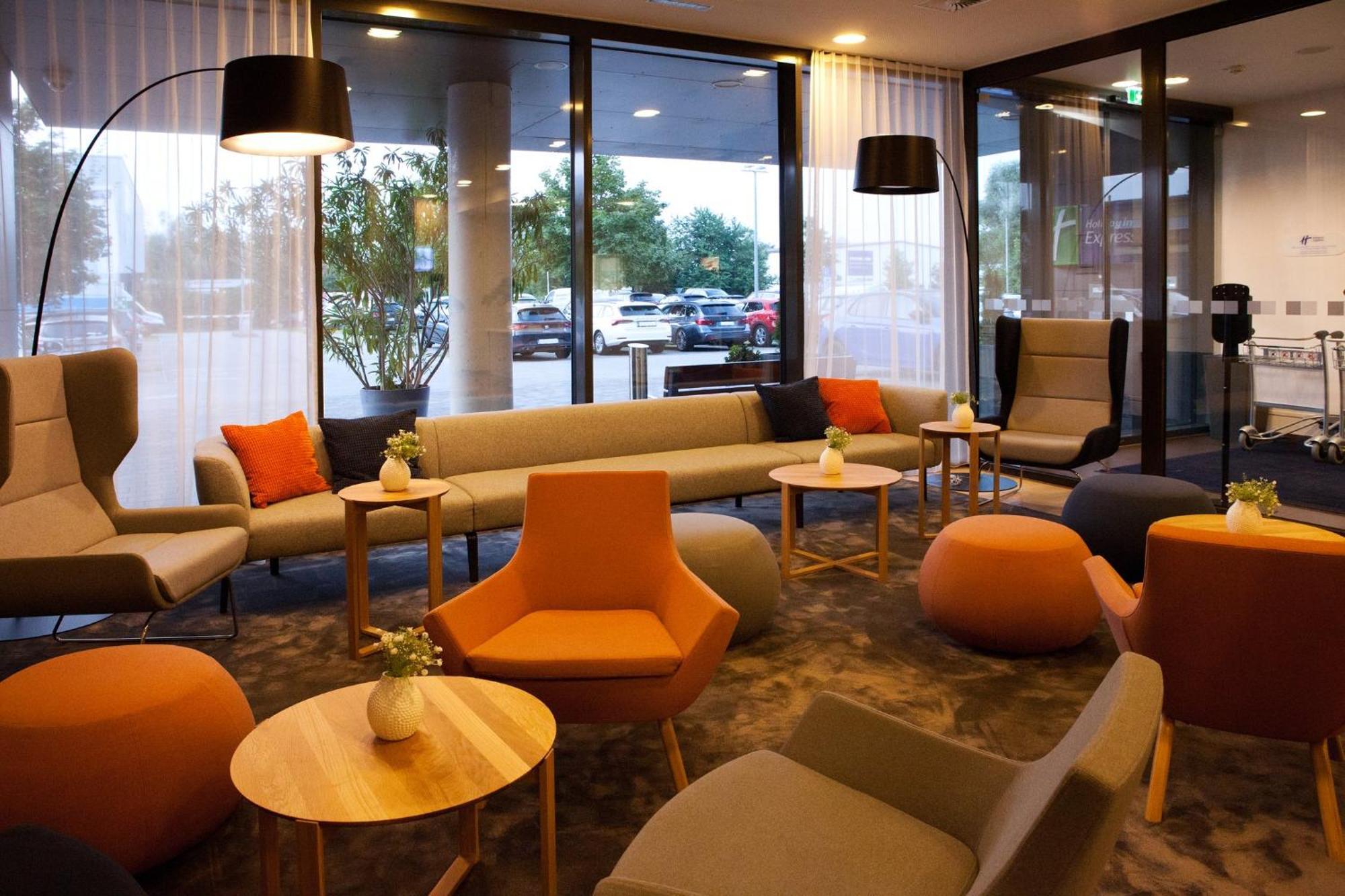 Express By Ihg 3* FDH