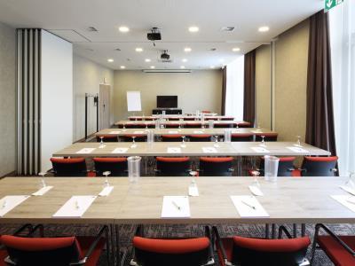 Hotel Express By Ihg
